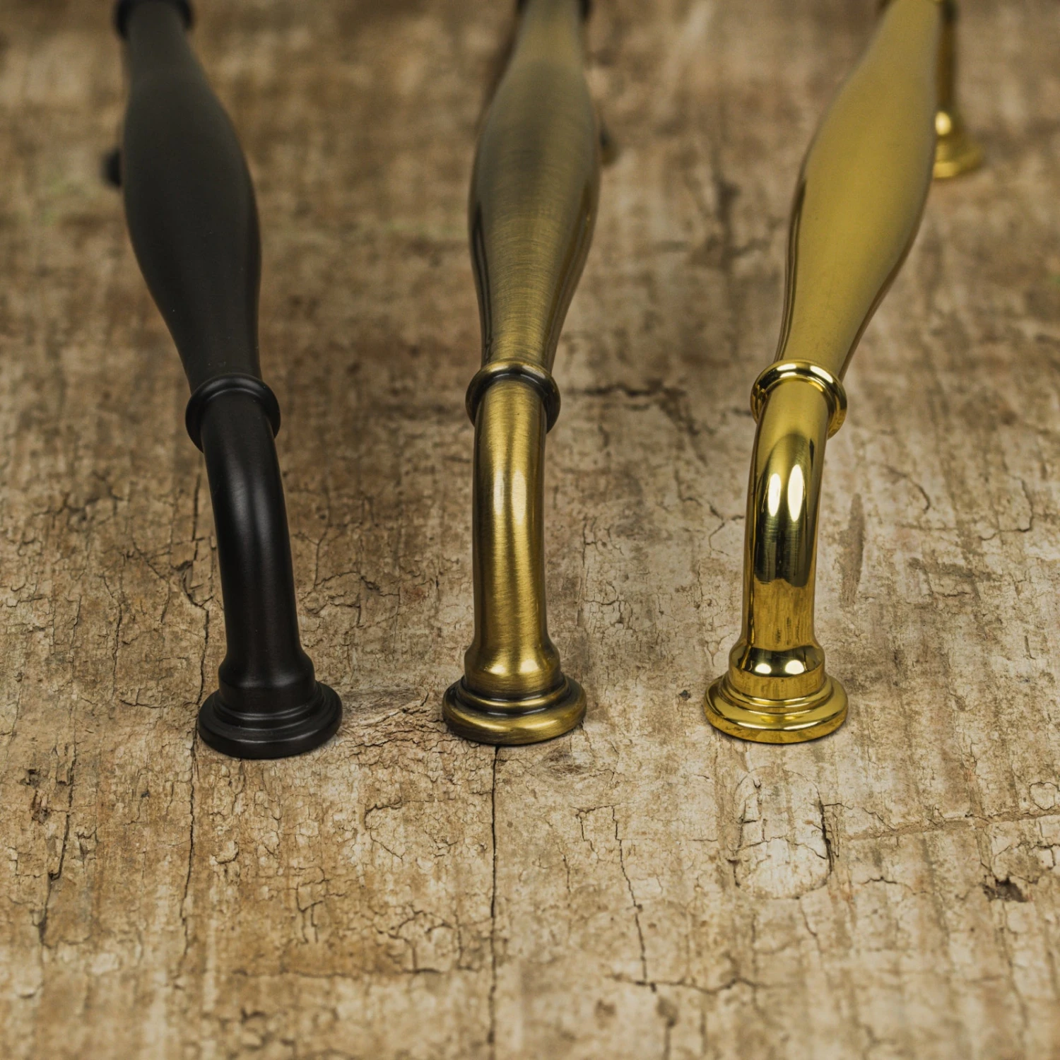 Henley Traditional Pull Handles 2 Henley Traditional Pull Handles - Image 2