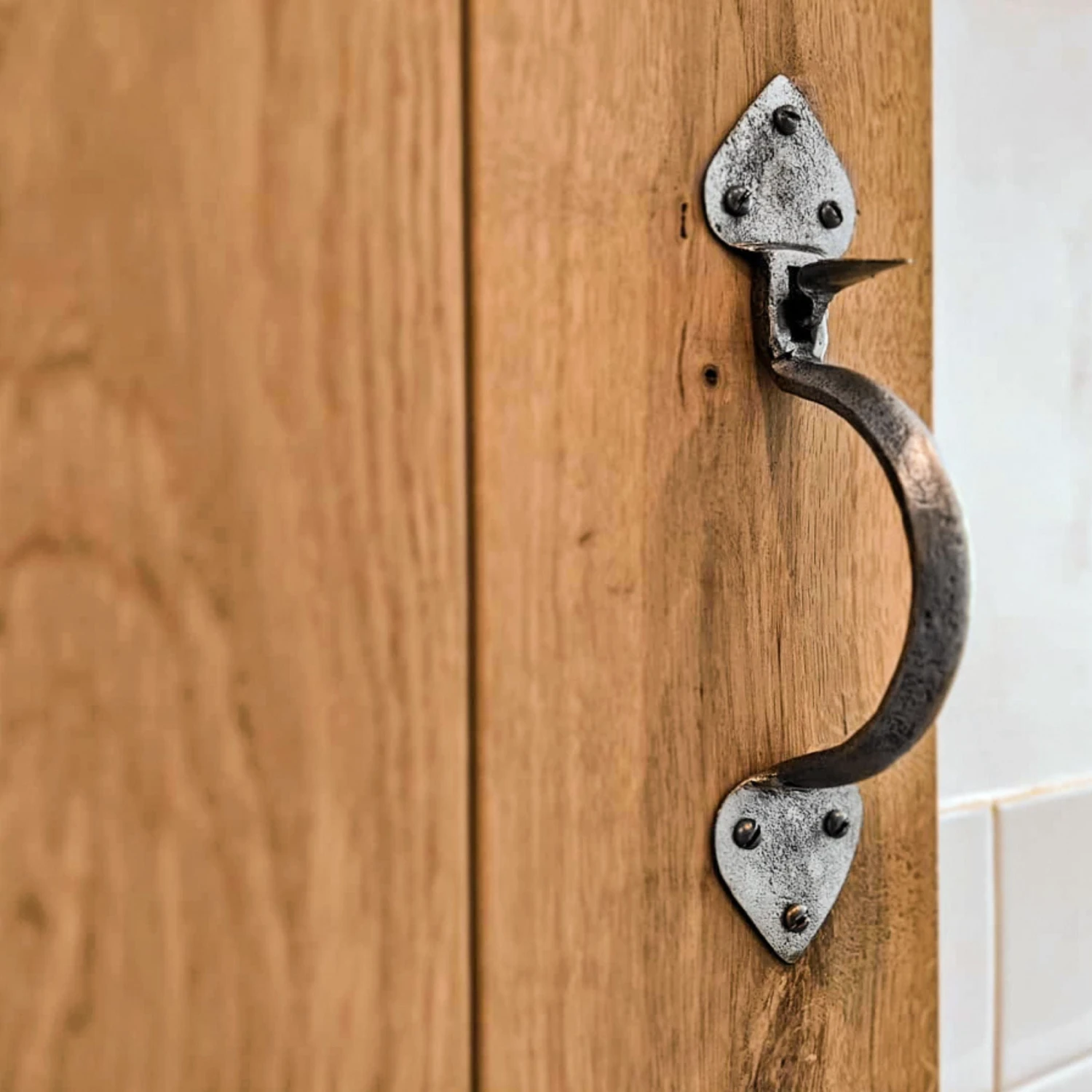 Gothic Latch Pewter 2 Gothic Latch Pewter - Image 2